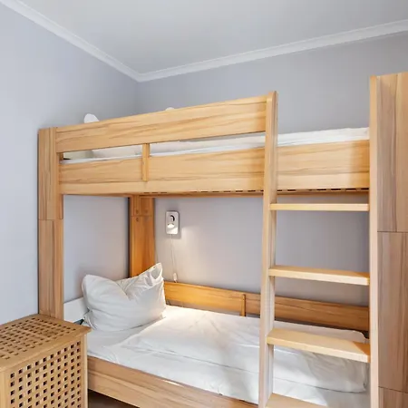 Dünenschloss Dünenschloss 2-01 *